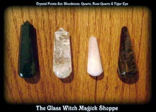 Crystal Points Set Bloodstone Quartz Rose Quartz And Tiger Eye 15 00