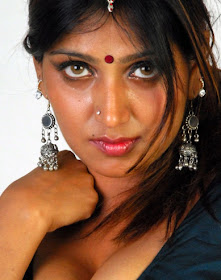 Tamil Hot Actress