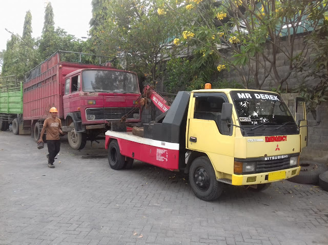 jasa mobil derek tulungagung