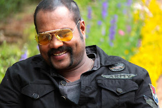 Kalabhavan Mani beats up forest officials