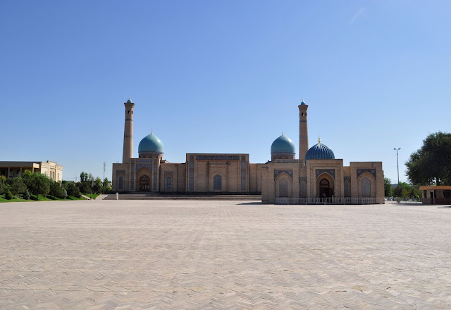 DISCOVERING MY FIRST 'STAN : TASHKENT IN  UZEBEKISTAN