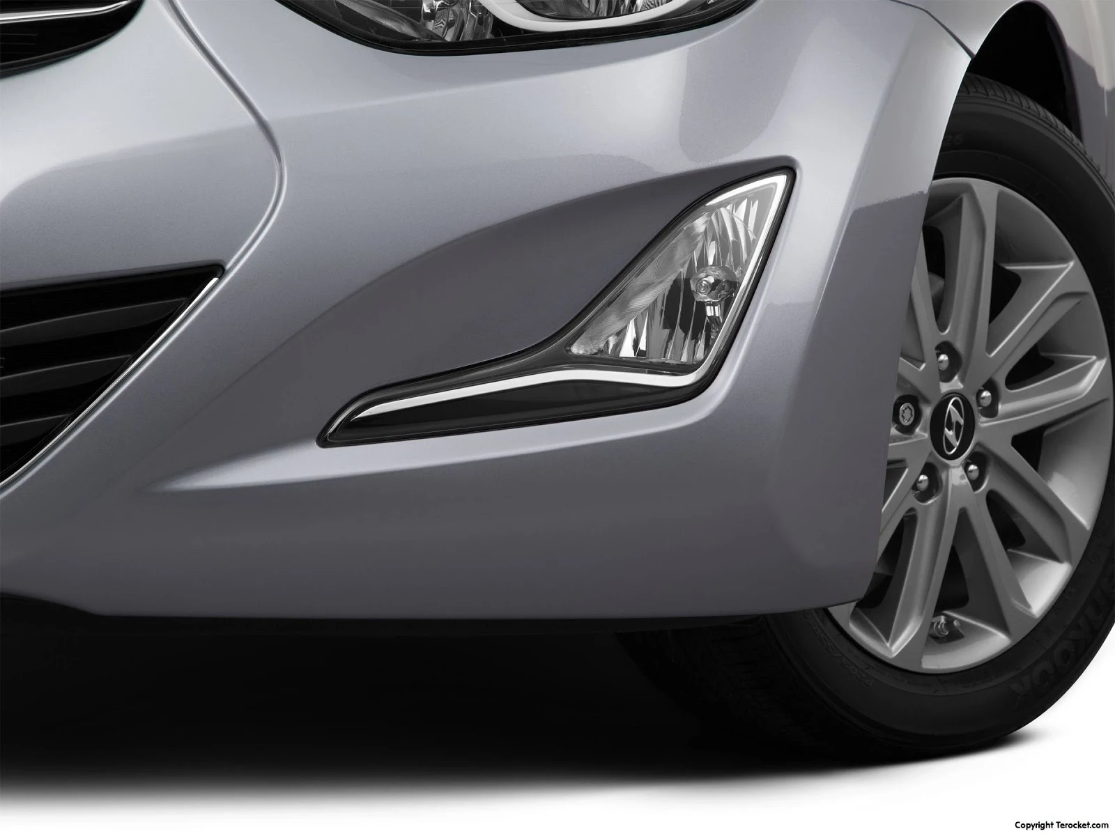 Đánh giá xe Hyundai Elantra 2016