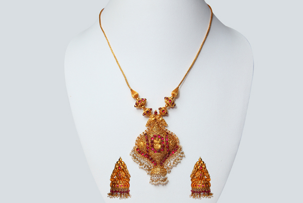 Light weight temple jewellery from Josco Jewellers..