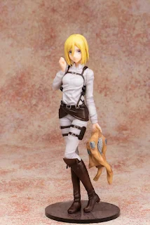 Krista Lenz de Shingeki no Kyojin - FOTS Japan