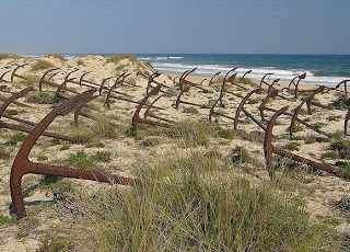 9 Kuburan Terunik di Dunia - Kuburan Jangkar Kapal, Portugal