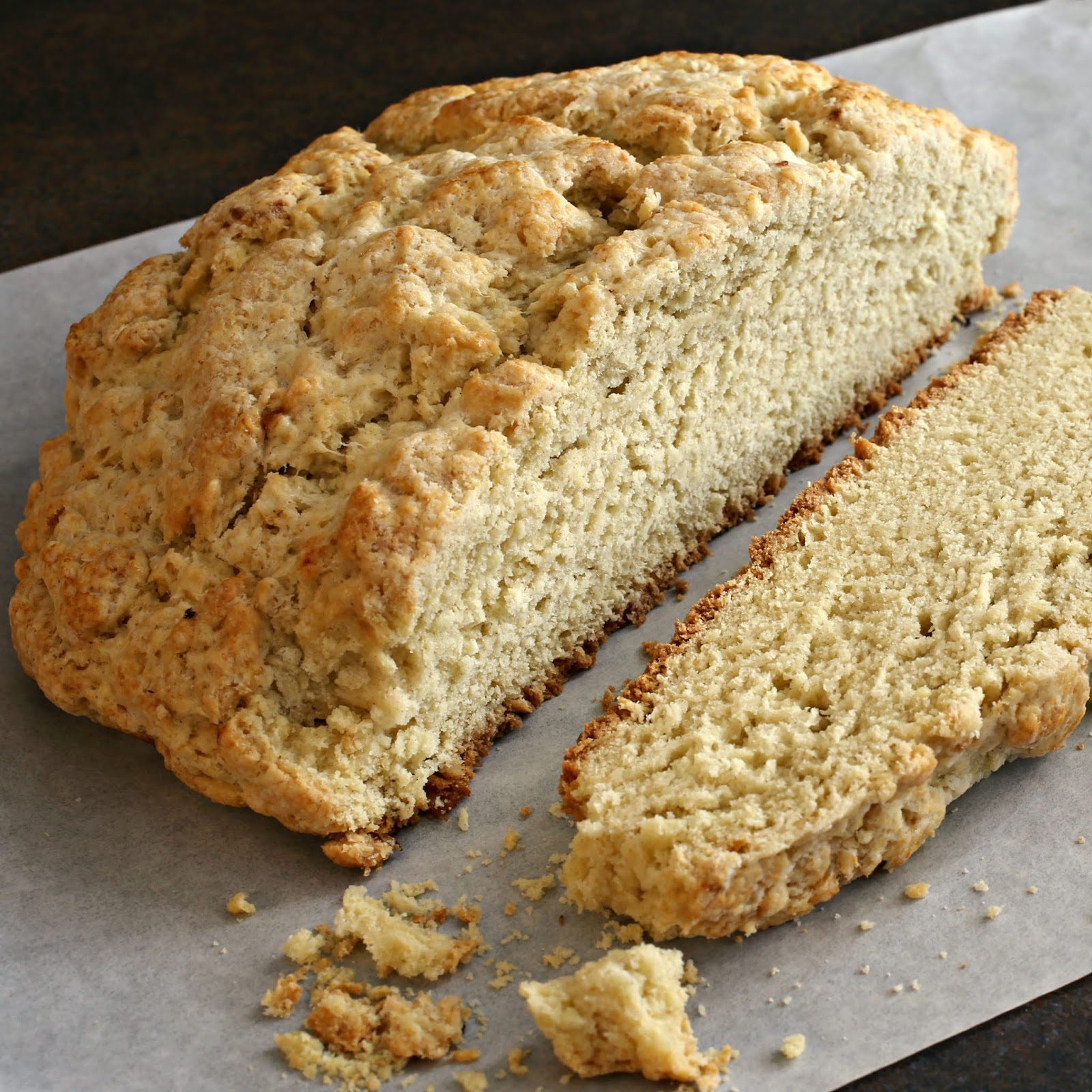 Easy sweet Irish soda bread