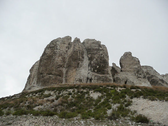 Білокузьминівські скелі. Пам'ятник природи. Донецька область