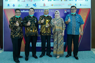 Gubernur Herman Deru Terpilih Sebagai Top Pembina BUMD Awards 2020