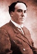 Imagen de Antonio Machado con saco y corbata