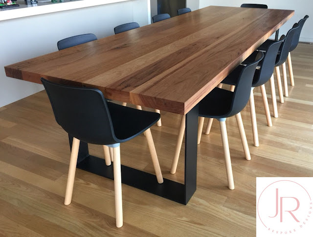 How to Choose a Messmate Dining Table for Sustainable Style