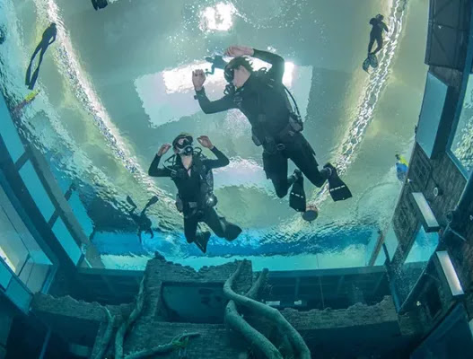Exploring the Deep Seas: Scuba Diving in Dubai.