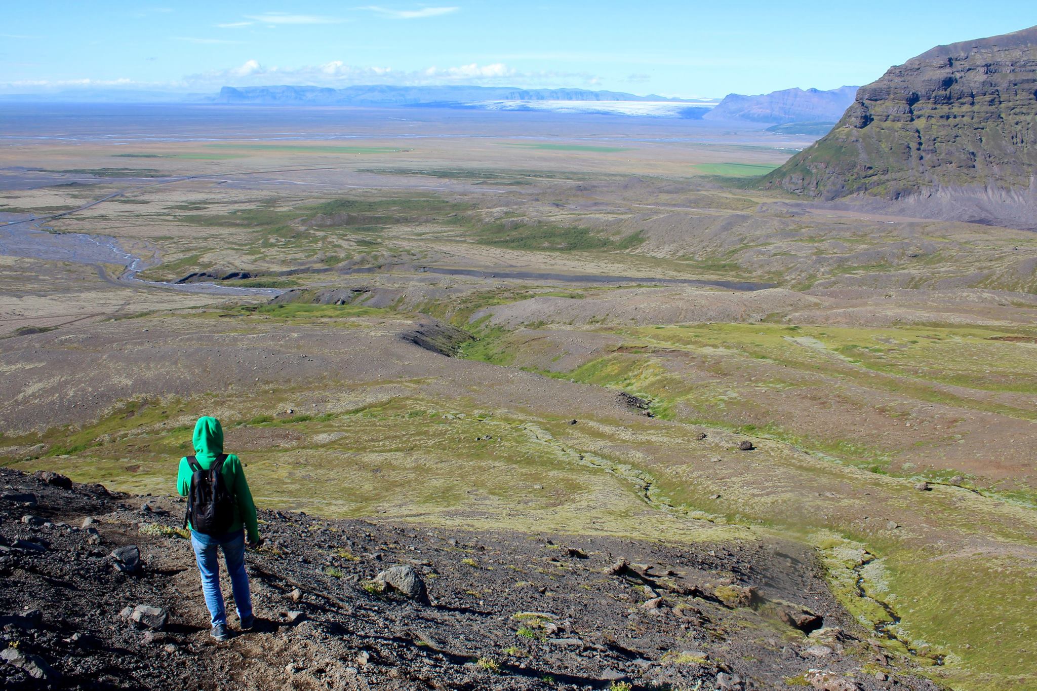 View of the terrain and glacier near Skaftafell national park from Hvannadalshnúkur peak