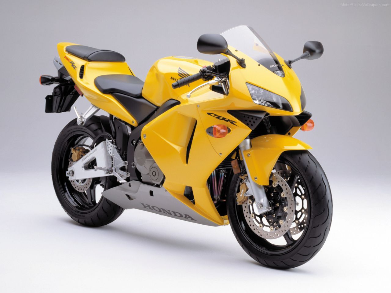 Wallpapers Mania: Honda Bikes Wallpaper