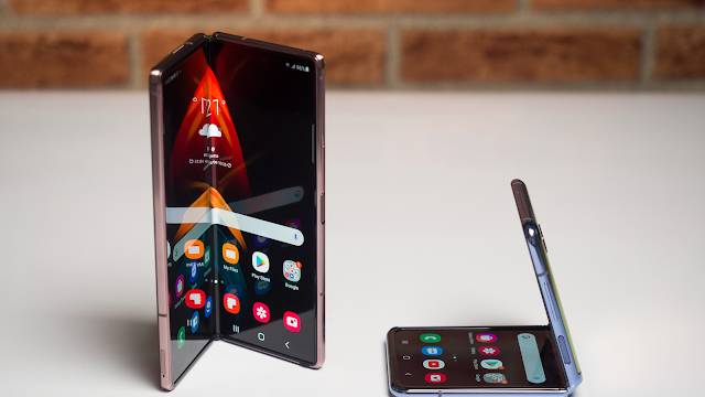 يتم طرح التحديث الأمني لشهر أبريل 2023 على هاتفي Galaxy Z Fold 3 و Galaxy Z Flip 3 في أوروبا