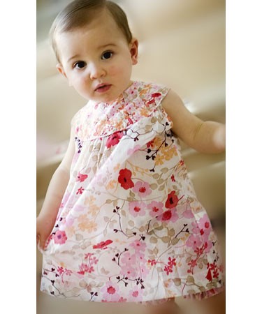 Baby Images Girl on So Cute Baby Girl Showing Her Flower Dress