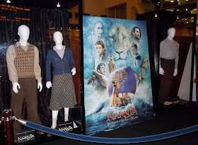 Narnia Voyage of the Dawn Treader movie costumes