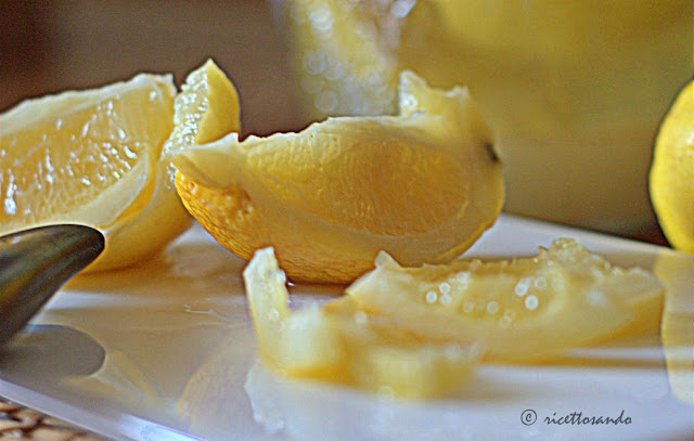 Limoni confit cibi fermentati
