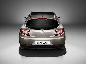 New Renault Megane Estate 2010 (4)