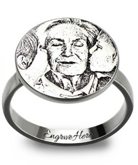 Personalized Photo-Engraved Disc Ring In Sterling Silver (Price: $ 55.95)