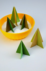 How to make mini Christmas trees from paint samples