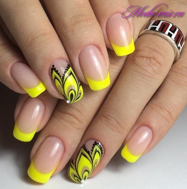 Black & Yellow Nail Art | Mary S.'s (SwatchAndLearn) Photo | Beautylish