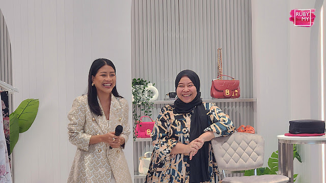 BUTTONSCARVES MYTOWN SHOPPING CENTRE KINI DIBUKA