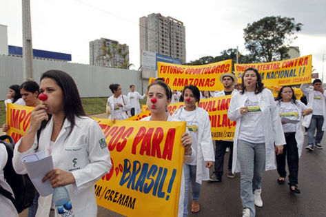 Sindicato dos médicos confirma greve nos dias 23, 30 e 31 de julho, no Amazonas