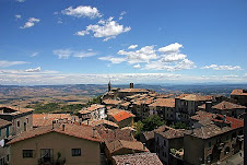 Castell'Azzara e gli Appennini