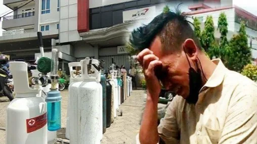 Sedang Antre Oksigen, Pria Ini Menangis Dengar Kabar Ibundanya Sudah Meninggal