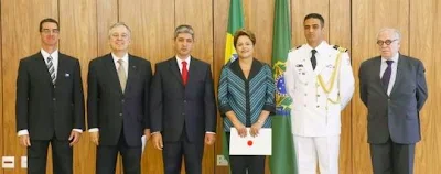 Dilma Rousseff recebe as credenciais do embaixador de Israel Reda Mansour