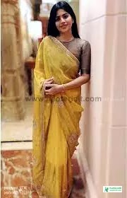 Yellow Saree Pics, Photos, Pictures - Yellow Saree Designs and Prices - holud saree pora pic - NeotericIT.com - Image no 8