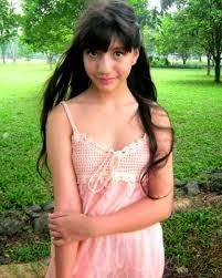 artis dan salah satu personel girlband Winxs Kumpulan Foto Dan Biodata Cassandra Sheryl Lee Lengkap Agamanya