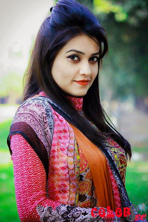 Hot Photos Of Bangladshi Model Ishika Khan