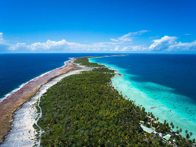 Alam Mengembang Jadi Guru: Ahe Atoll