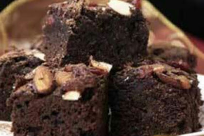 RESEP KUE CAKE CRANBERRY ALMOND BROWNIES