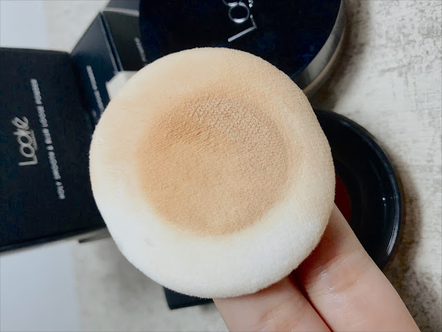 review loose powder looke, bedak tabur untuk kulit berminyak, bedak untuk kulit berminyak, holy smooth and blur loose powder, bedak Looke, bedak tabur looke