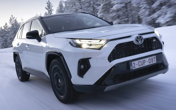 Novo Toyota RAV4 GR SPORT