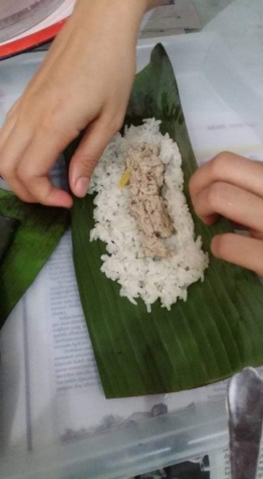 Pulut panggang Terengganu memang terbaik.Jom tengok resepi 