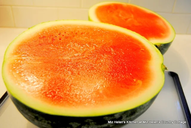 Watermelon Mint Salad at Miz Helen's Country Cottage