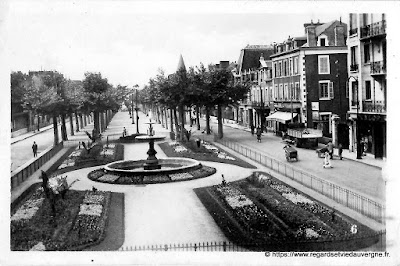 Photo noir et blanc : Montluçon vers 1930.