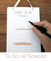 http://www.cremedelacraft.com/2012/07/diy-to-do-list-notepad-with-free.html