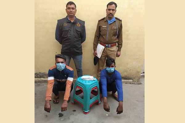 faridabad-crime-news-accused-arrested-with-illegal-weapon