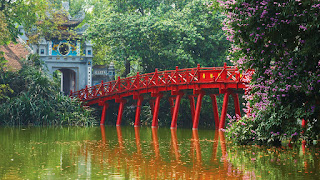 Puente en Hanoi