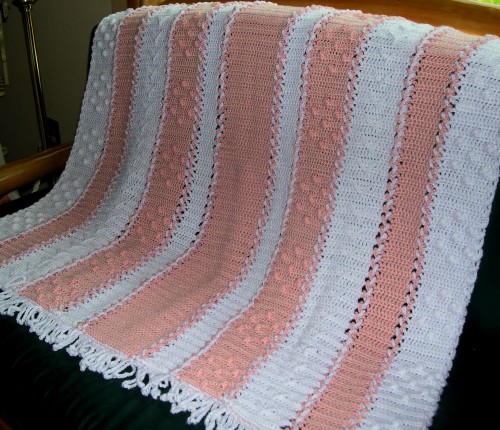 Lace-up Baby Blanket and Chick - Free Pattern