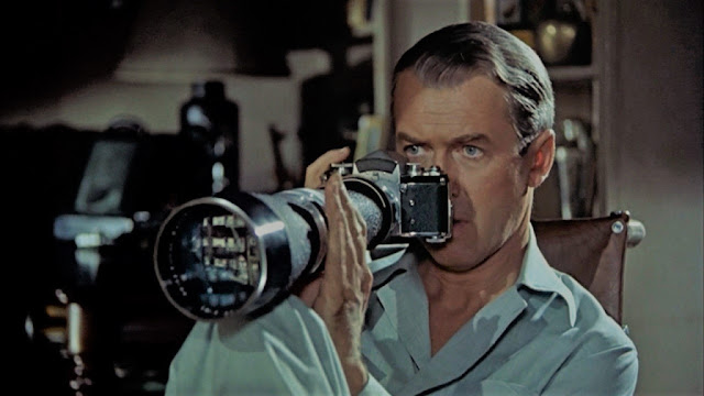 15 лучших фильмов про соседей.«Окно во двор» (Rear Window), 1954