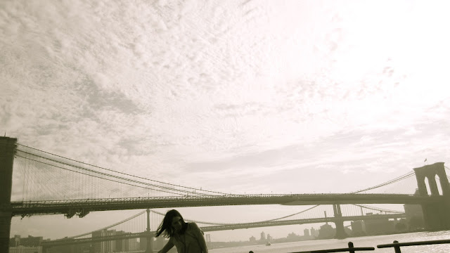 Stretches of bridges crossing the East. (Brooklyn, Manhattan and Williamsburg).