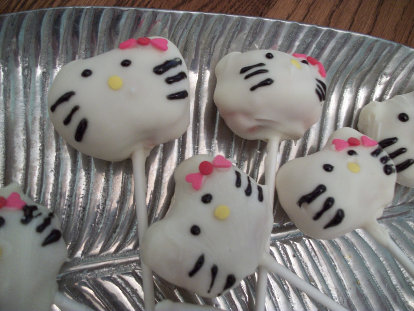 cake pops hello kitty hello kitty cake pops 1 boxed cake mix 3 4c 1c packaged frosting white 