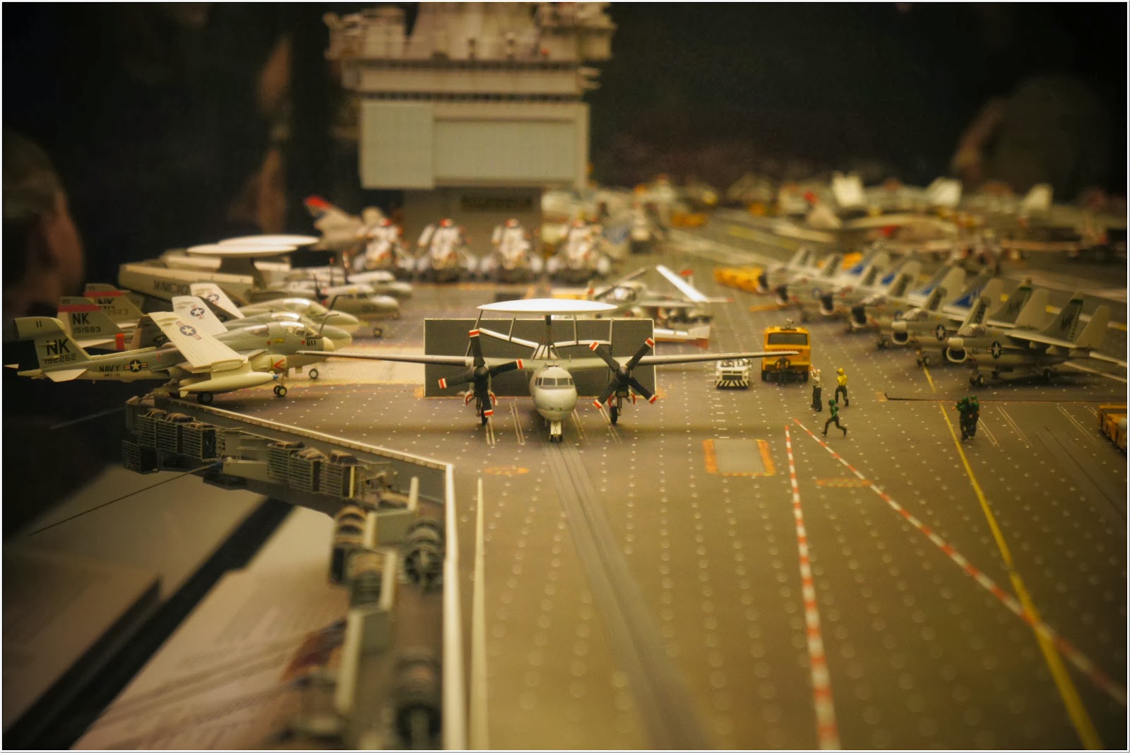 free-pictures-miniature-planes-1 (2455) free-pictures-miniature-planes-1 (2455)