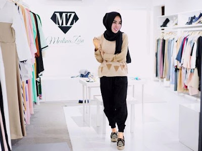 Biografi Medina Zein , Hijabers Muda yang Sukses Menjadi Miliuner berkat Bisnis Kecantikan