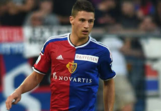 Agen Bola - Hoffenheim Resmi Pinang Fabian Schar Dari Basel
